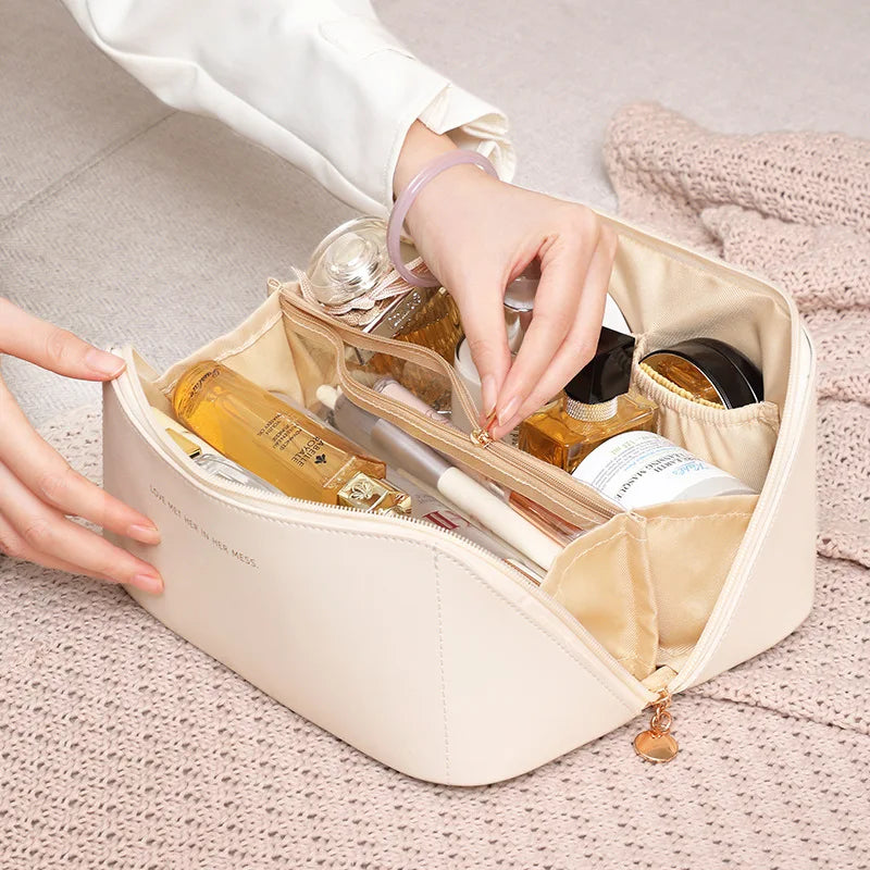 LEYVAYA Large Capacity Travel Cosmetic Bag